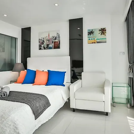 City Center Residence 7B